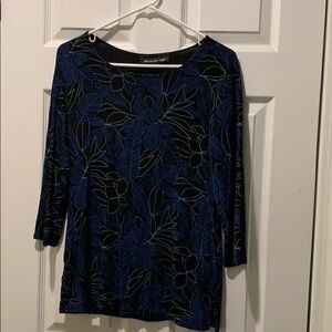Briggs New York nylon and spandex top